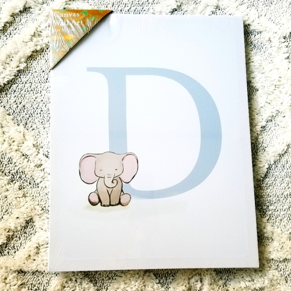Kate & Milo Wall Decor Kate Milo D Initial Canvas Wall Art Nwt Poshmark